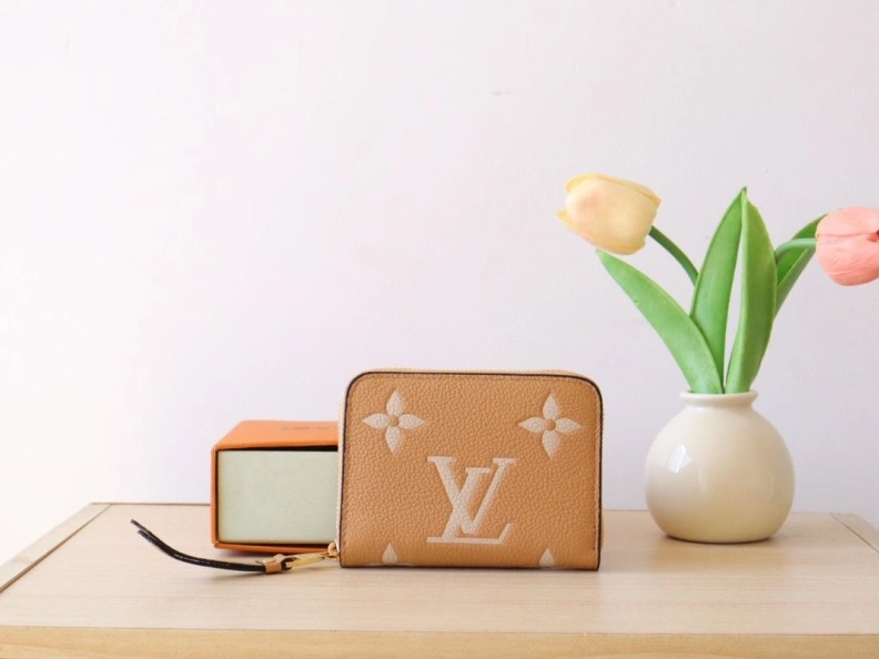 Durable LX Wallets 7744