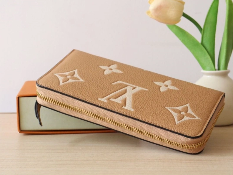 LX Wallets Trendsetting 7740