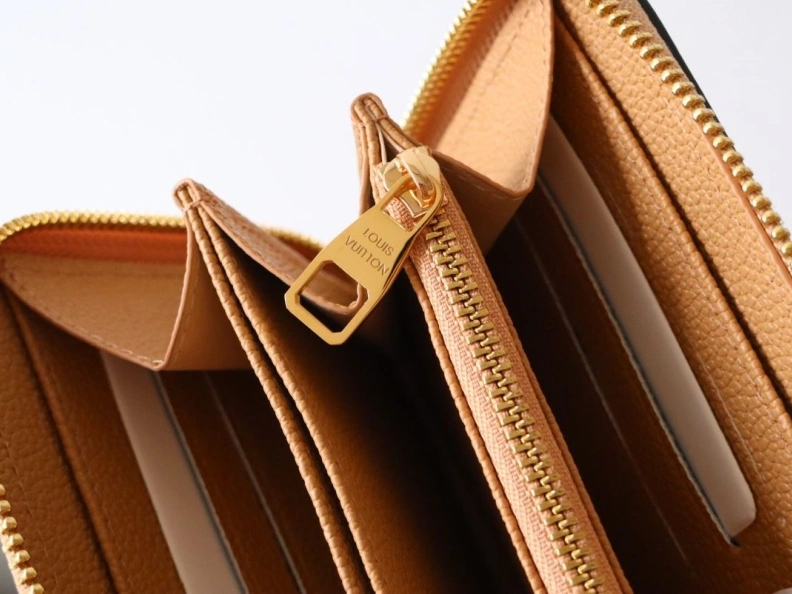 LX Wallets Trendsetting 7740