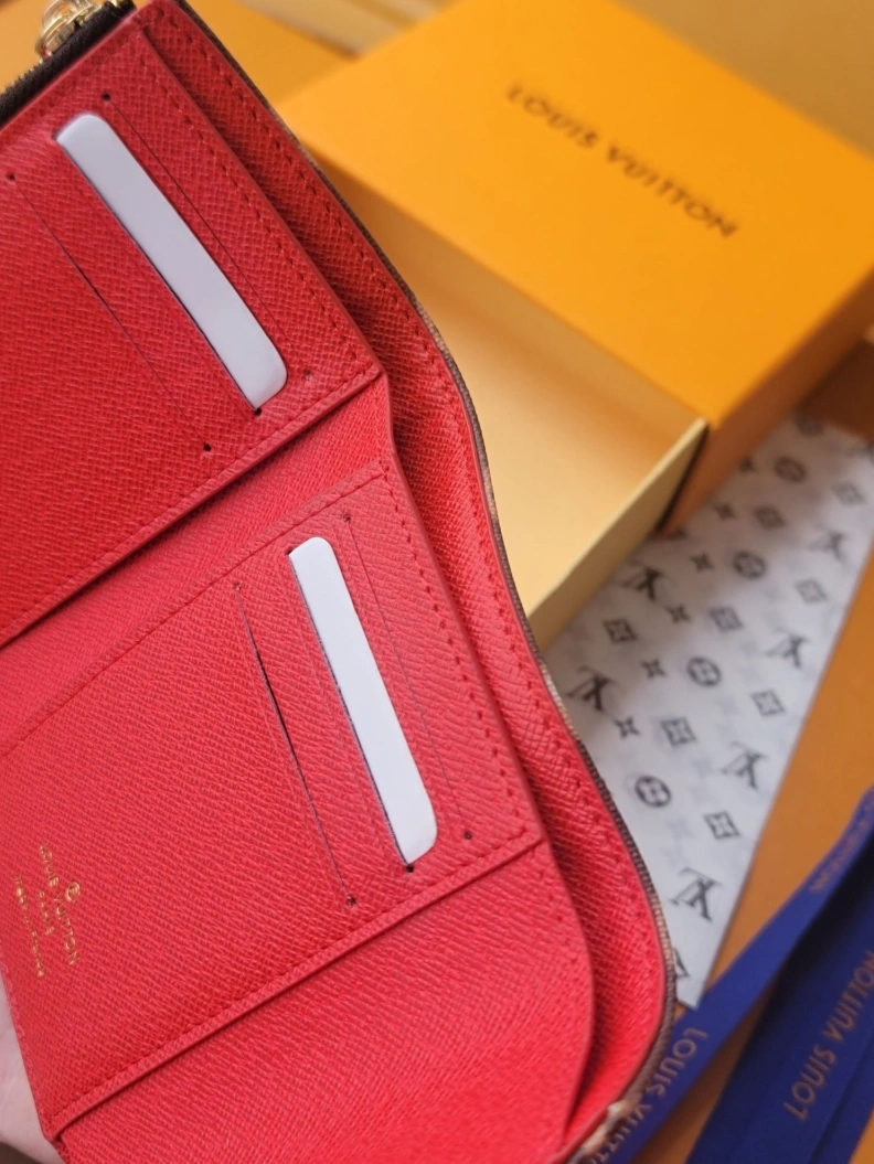 Durable LX Wallets 7736