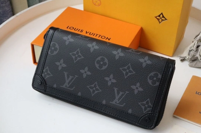 Refined LX Wallets 7743