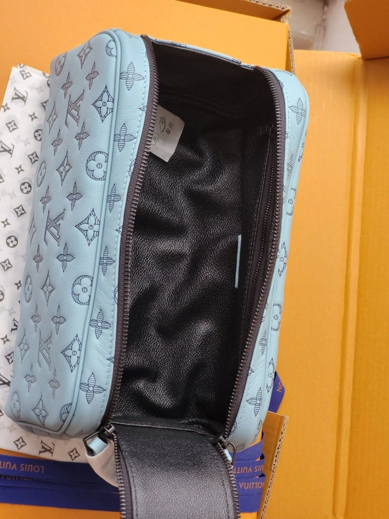 LX Cosmetic Bags Trendsetting 7853