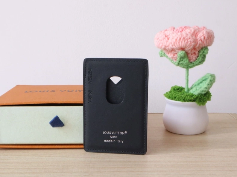 Comfortable LX Wallets 7730
