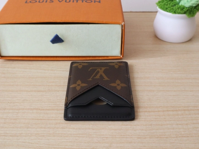 Comfortable LX Wallets 7730
