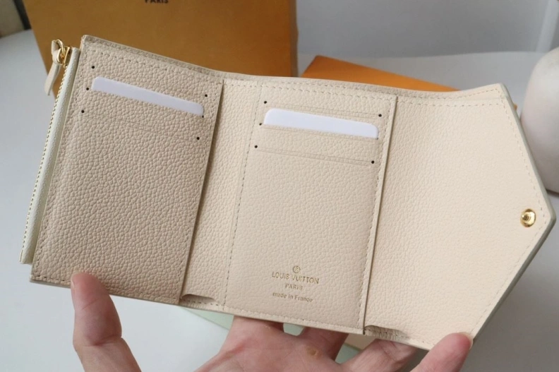 LX Wallets Functional 7720
