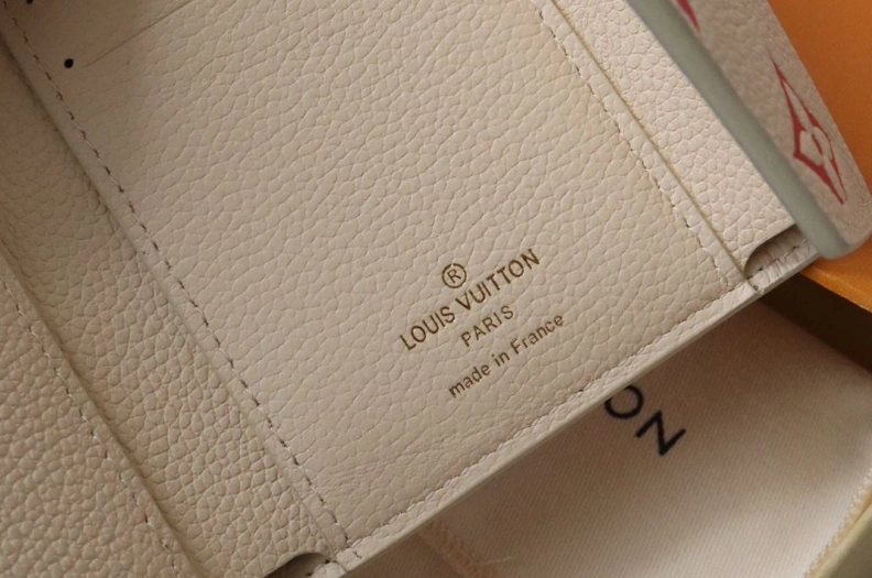 LX Wallets Functional 7720