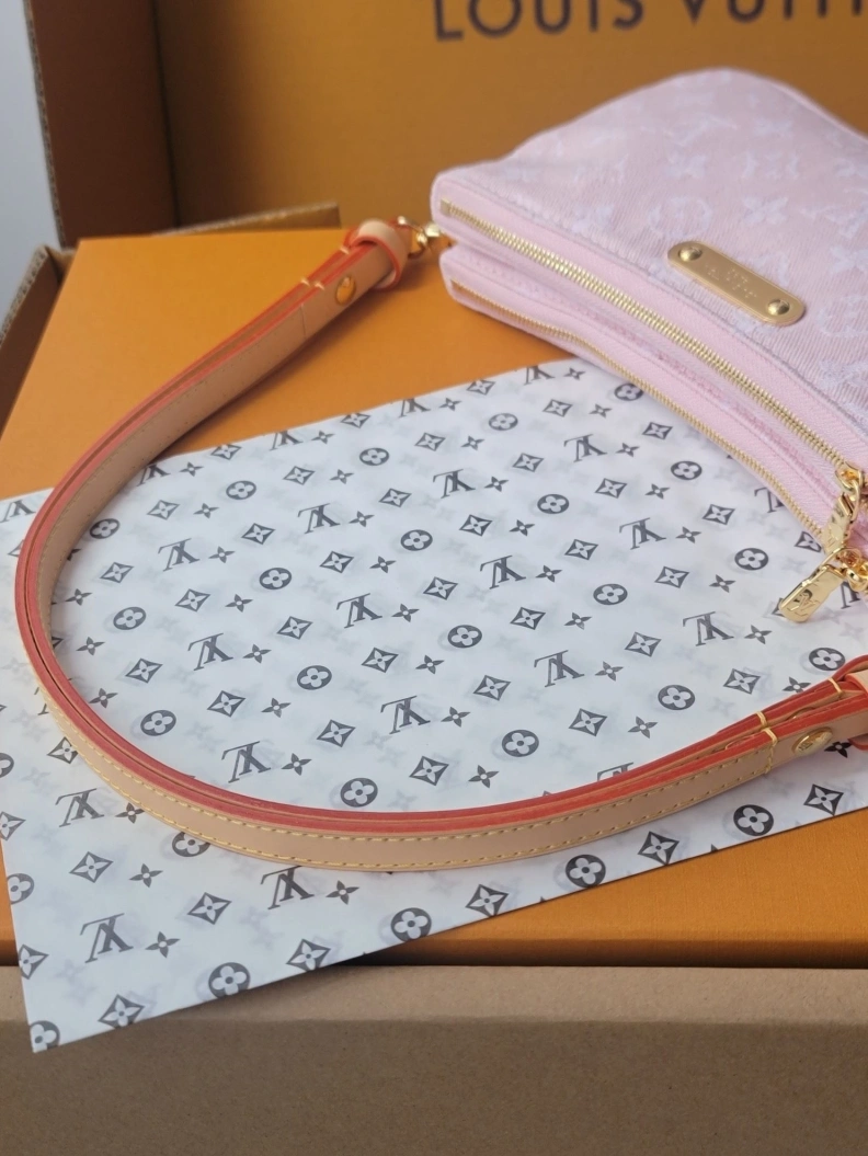 Reliable LX Top Handle Bags 7828