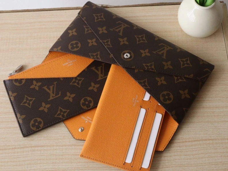 LX Wallets Cozy 7700