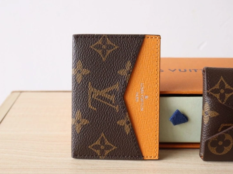 Popular LX Wallets 7688