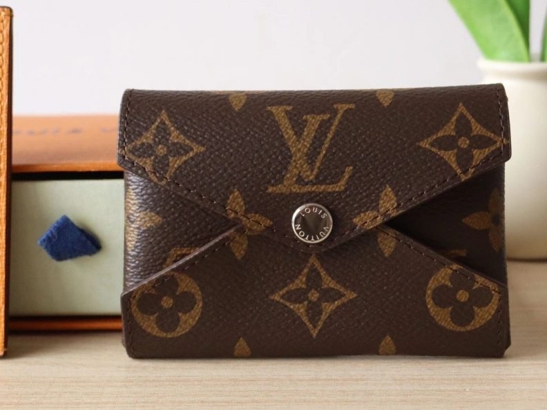 Popular LX Wallets 7688