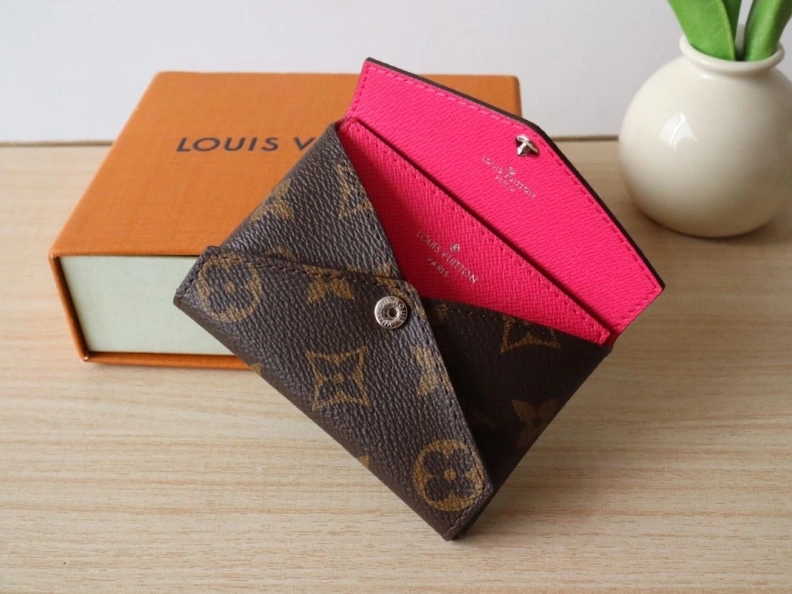 Efficient LX Wallets 7697