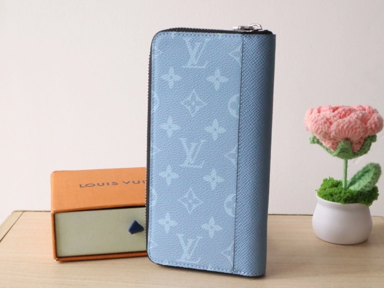 AllSeason LX Wallets 7689