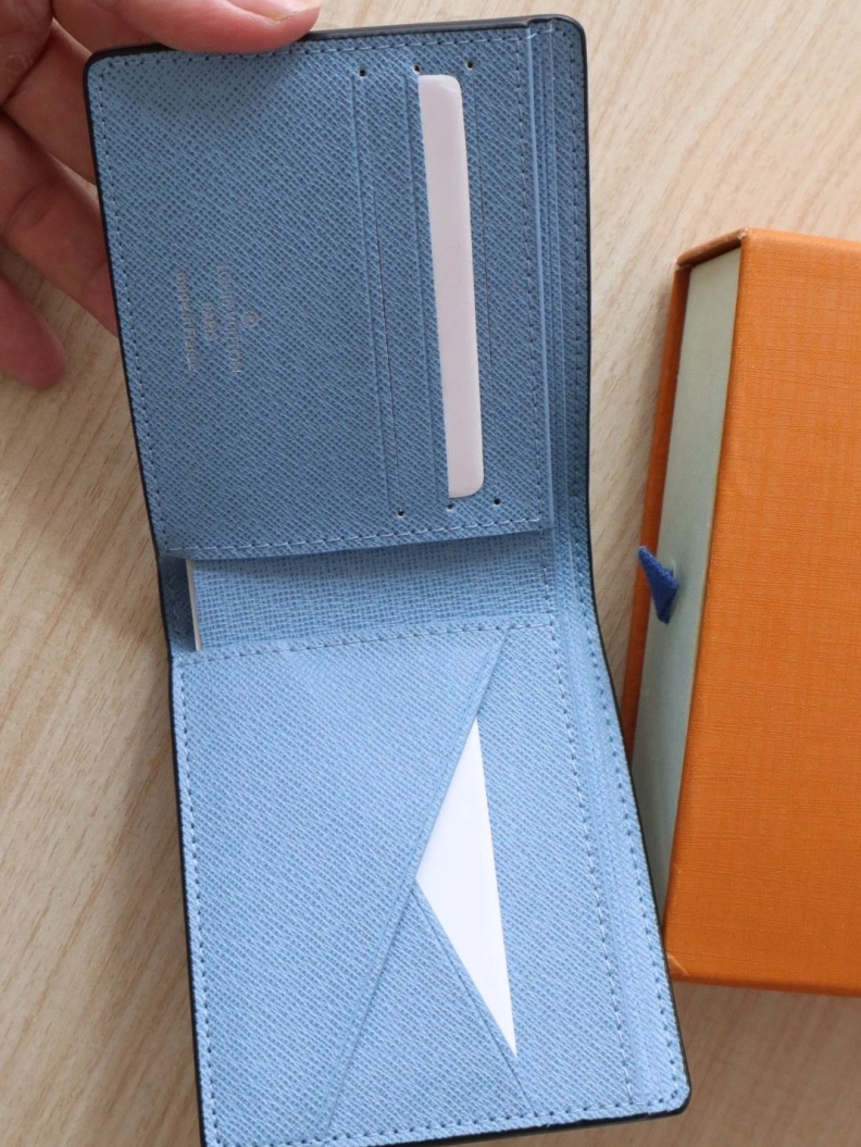 Trendsetting LX Wallets 7686