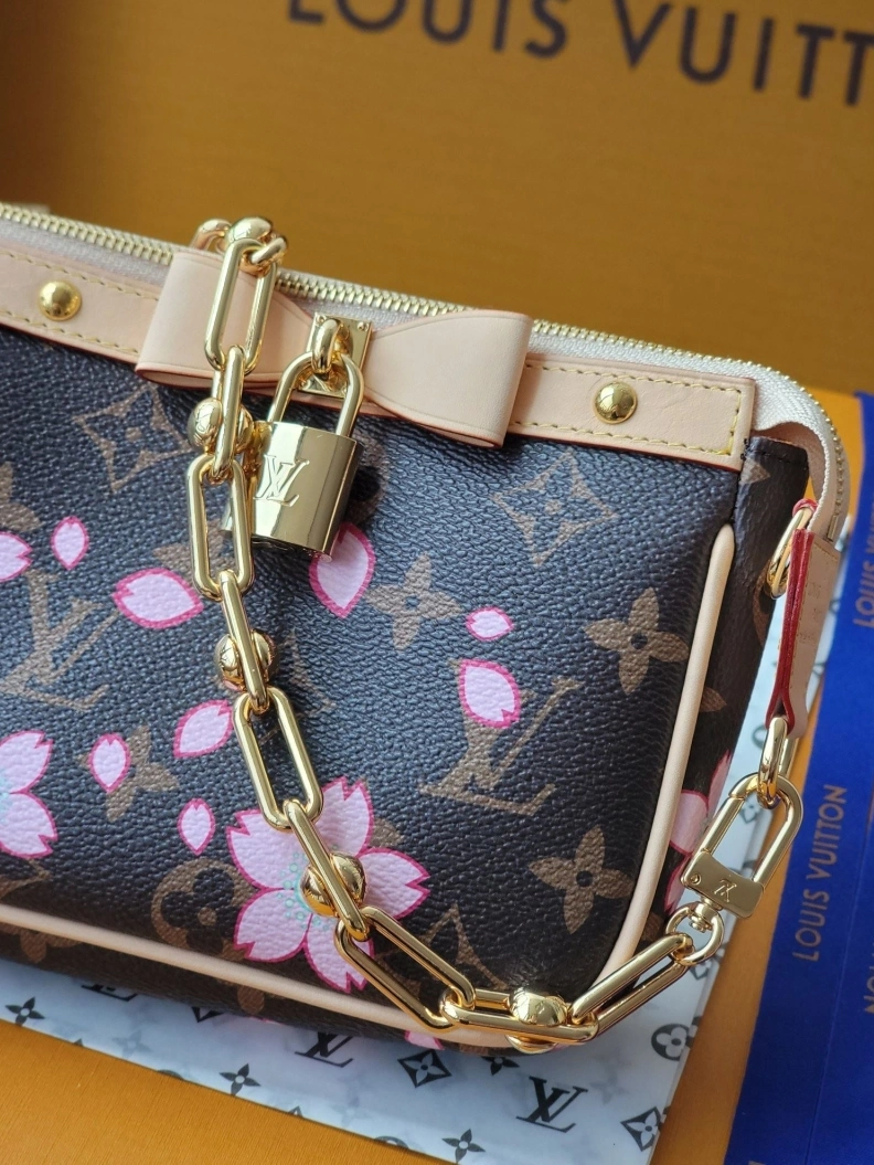 LX Clutch Bags Efficient 7892