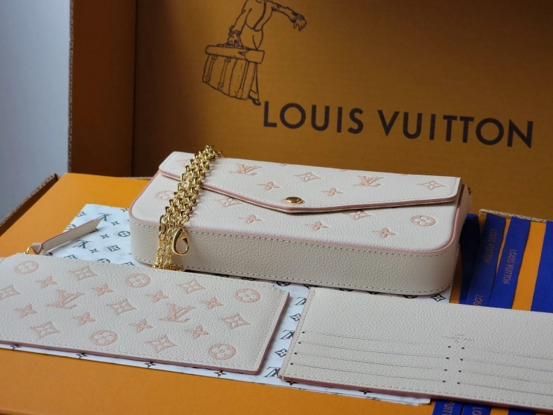 Cozy LX Wallets 7679