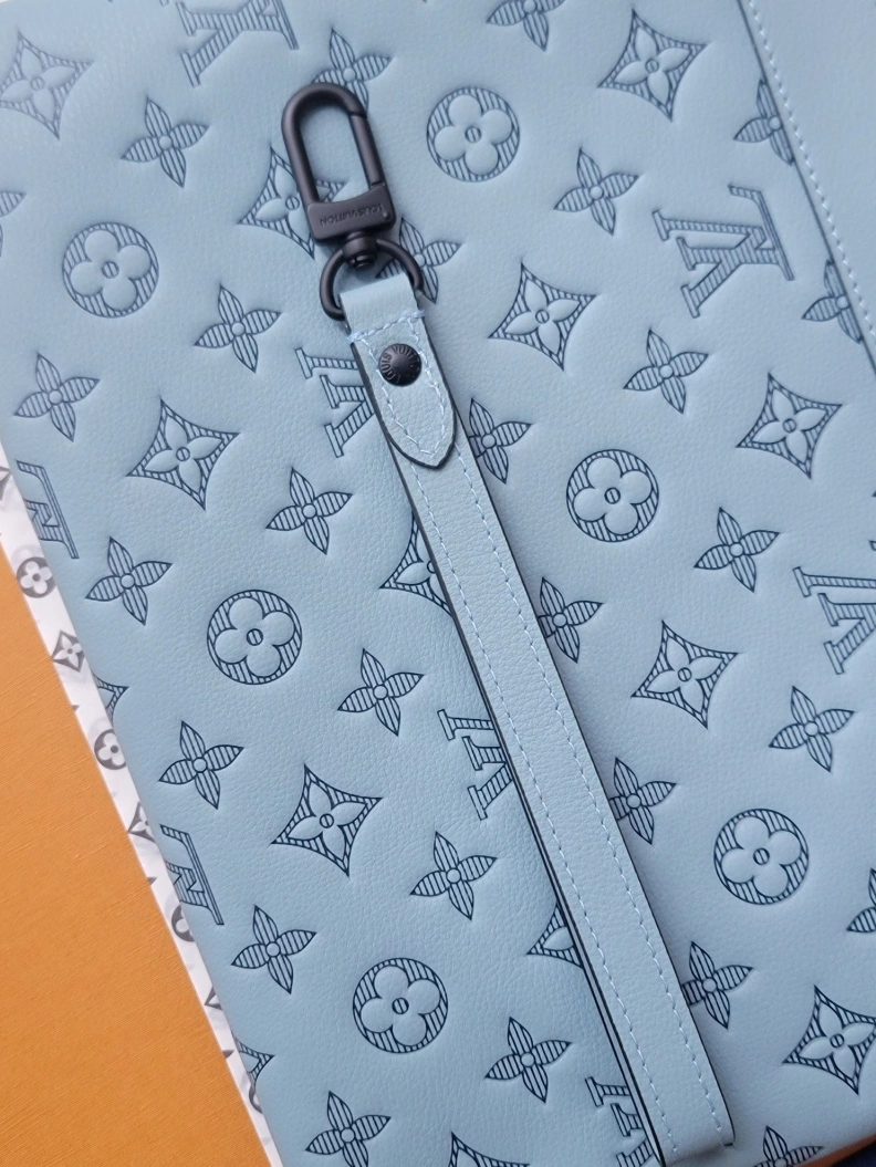 Cozy LX Clutch Bags 7858