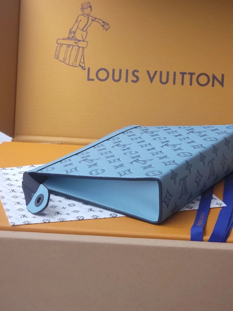 Fashionable LX Clutch Bags 7863
