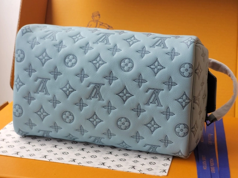 LX Cosmetic Bags Flexible 7852