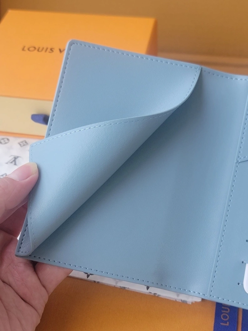 Reliable LX Wallets 7677