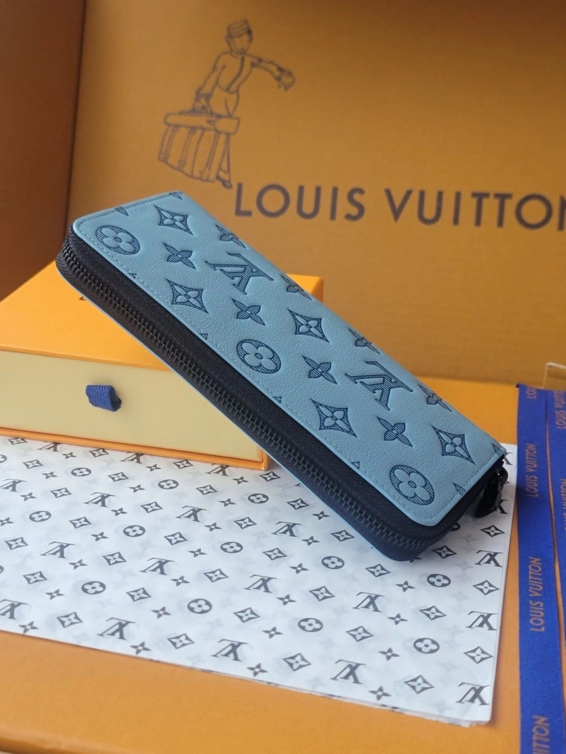 Stylish LX Wallets 7669