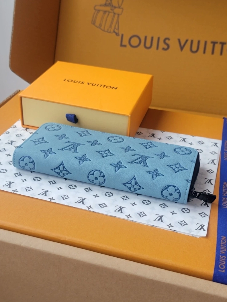Stylish LX Wallets 7669