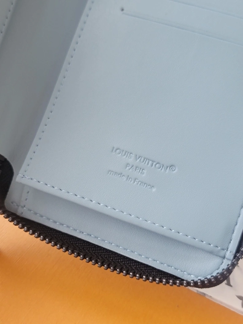 LX Wallets ModernLook 7682
