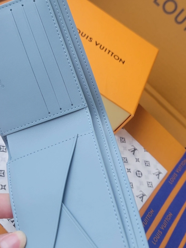 LX Wallets Stylish 7668