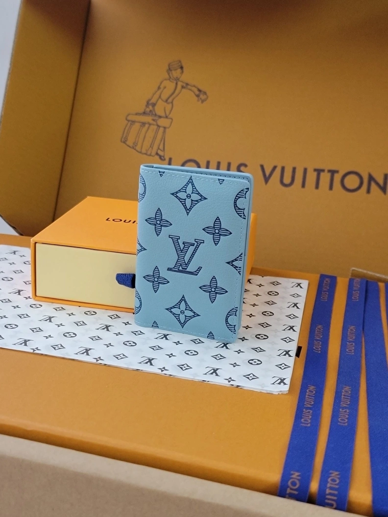 Cozy LX Wallets 7664