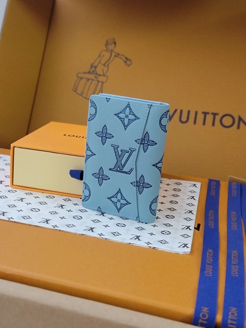Cozy LX Wallets 7664