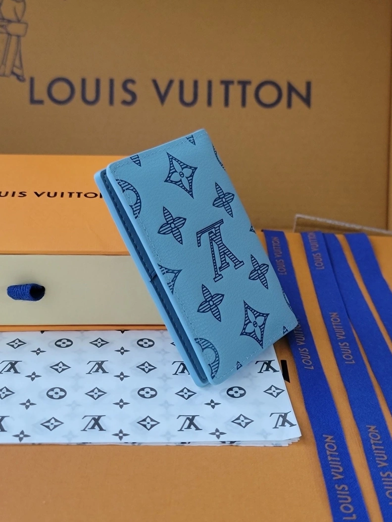 Cozy LX Wallets 7664