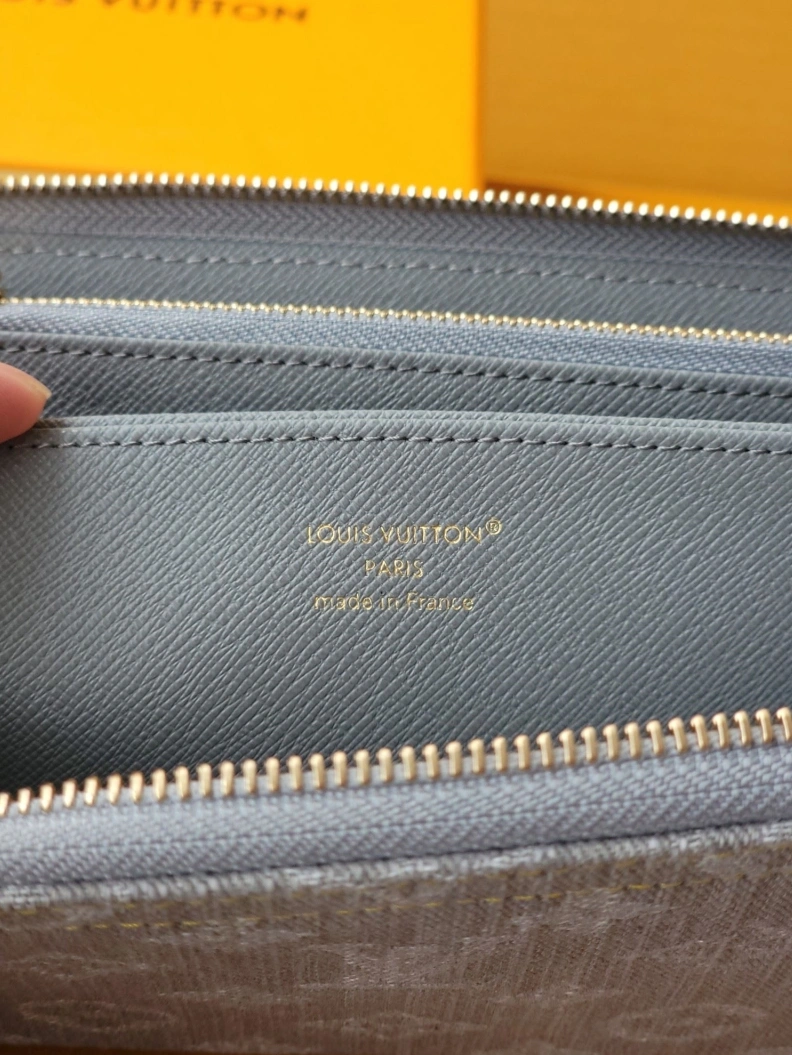 LX Wallets EyeCatching 7647