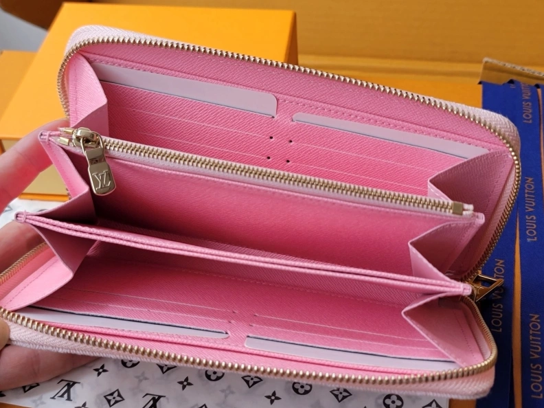LX Wallets Practical 7651