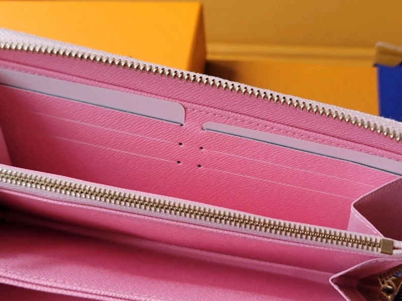 LX Wallets Practical 7651