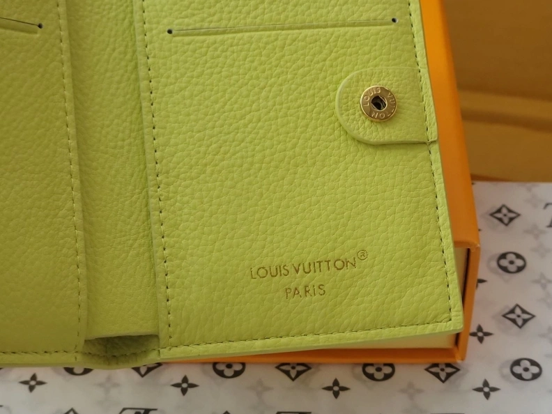 LX Wallets Timeless 7658