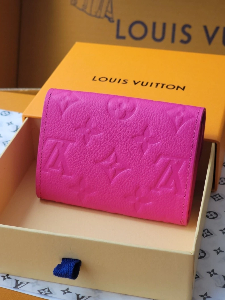 Popular LX Wallets 7649