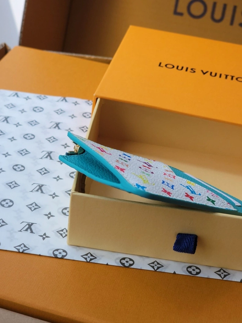 GoAnywhere LX Wallets 7633