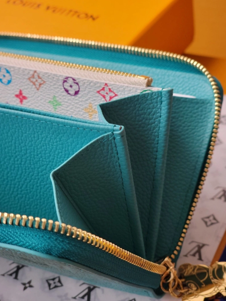 Breathable LX Wallets 7632