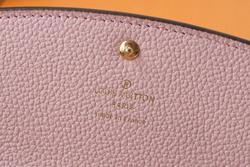 Breathable LX Wallets 18950