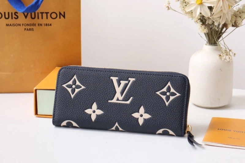 Soft LX Wallets 18962