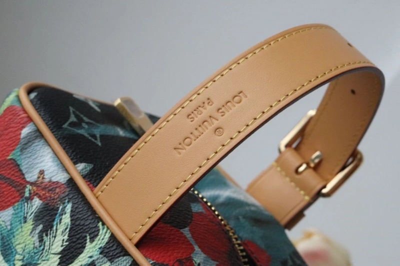 LX Cosmetic Bags ModernLook 18990
