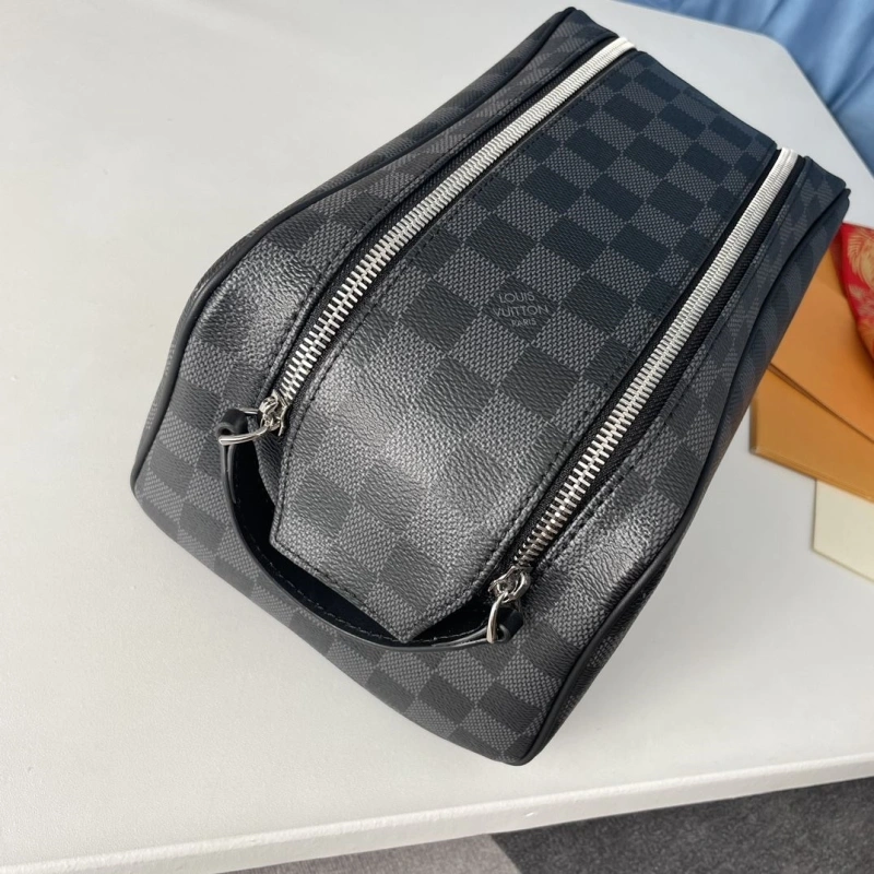 Efficient LX Cosmetic Bags 18988