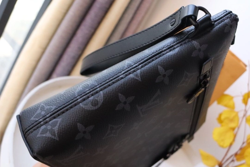 LX Clutch Bags StreetReady 18996