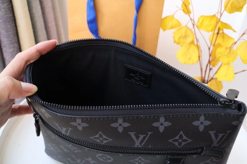 LX Clutch Bags StreetReady 18996