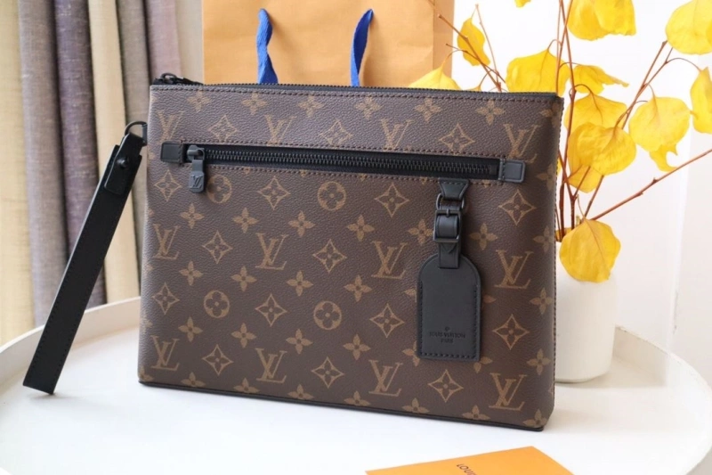 LX Clutch Bags Soft 18995