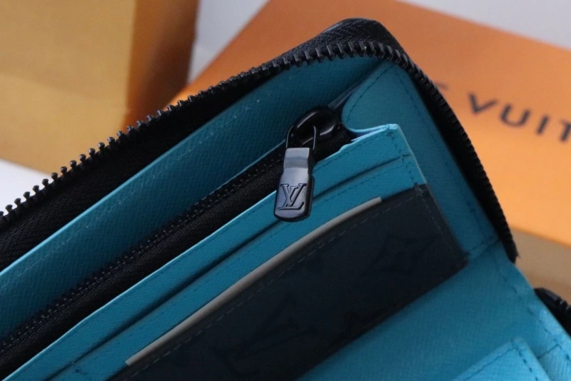 EyeCatching LX Wallets 18918
