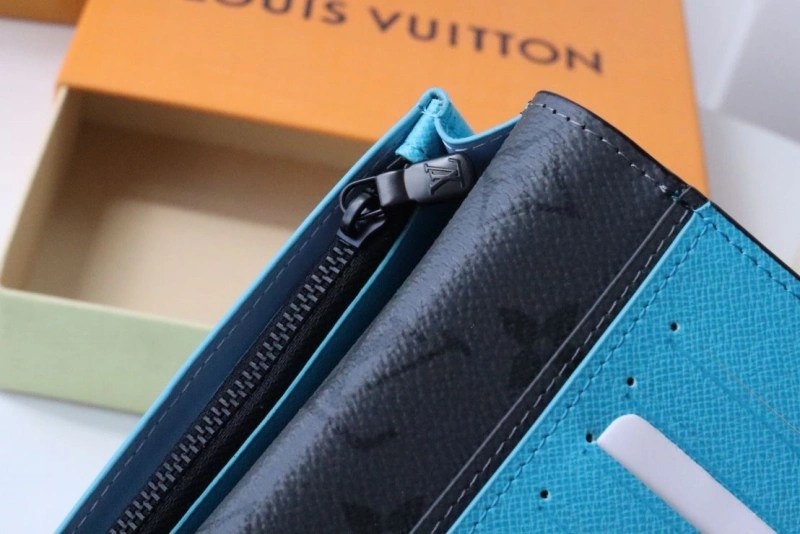 LX Wallets Flexible 18899