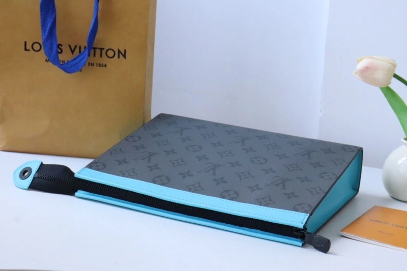 LX Clutch Bags Soft 19000