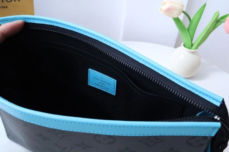 LX Clutch Bags Soft 19000