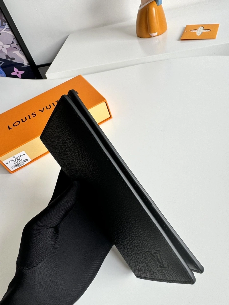 Soft LX Wallets 18891