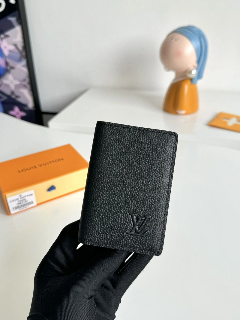 Cozy LX Wallets 18887
